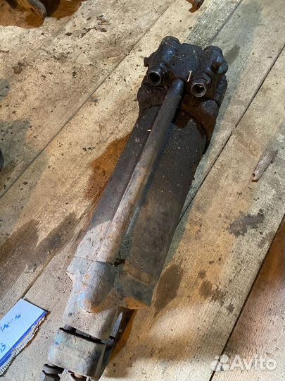 Цилиндр навески дт75