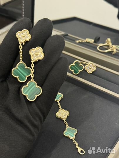 Серьги с натуральными малахитами
