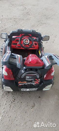 Электрический развивающий автомобиль