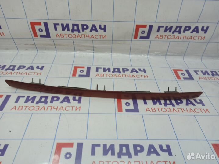 Накладка двери багажника Ford Fiesta (Mk VI) 1381026