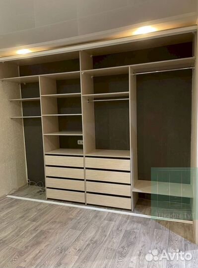 Шкаф в спальню