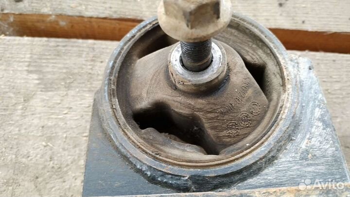 Подушка МКПП задняя Лифан Х60