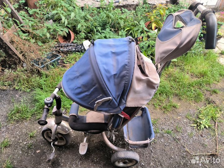 Трехколесный велосипед-коляска