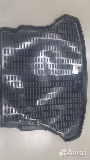 Коврики в багажник Renault Duster 4x4 15