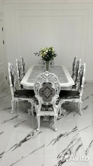Столы и стулья новые Кухонный стол и стулья