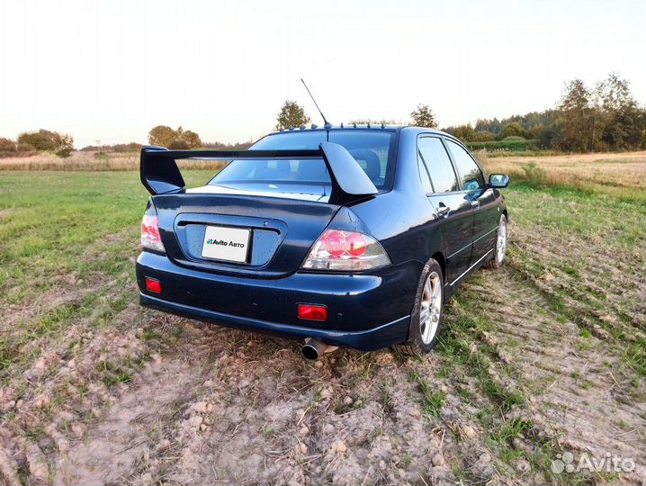 Mitsubishi Lancer 2.0 МТ, 2004, 352 480 км