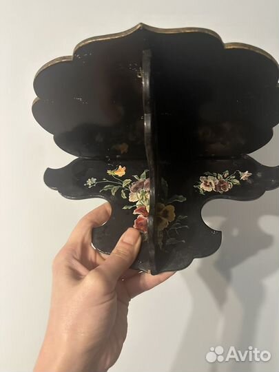 Антикварная складная полочка из папье-маше