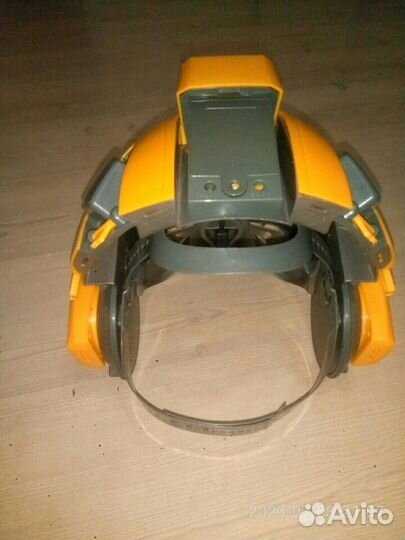 Шлем бамблби