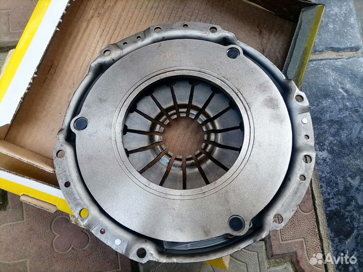 Корзина сцепления Nissan qashqai. x- Trail