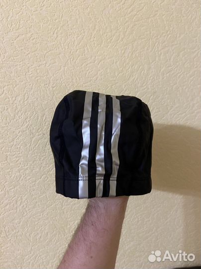Шапочка для плавания adidas новая