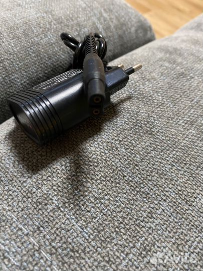 Зарядное устройство для бритвы