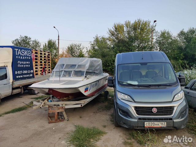 Катер Триумф с мотором Johnson 200л.с