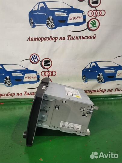 Магнитола Skoda Superb 2 3T0035161