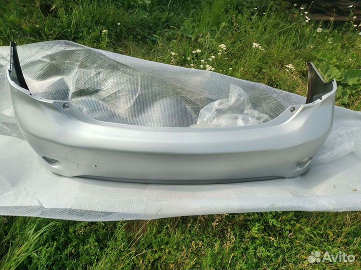 Бампер зад на Тойоту короллу е150