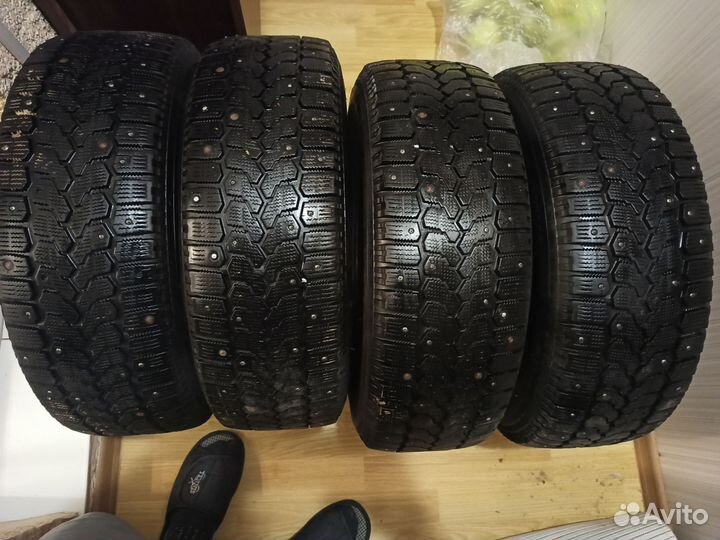 Yokohama Ice Guard Stud IG55 195/65 R15