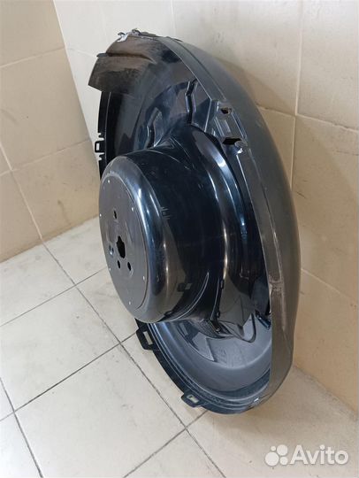 Кожух запасного колеса Toyota RAV4 A30 2006