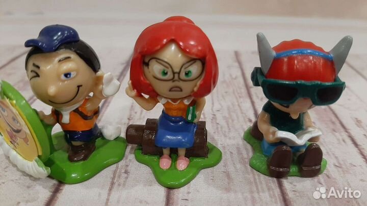 Фигурки киндер