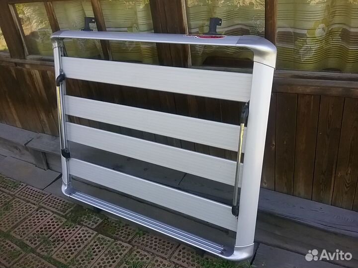 Багажник с поперечными креплениями