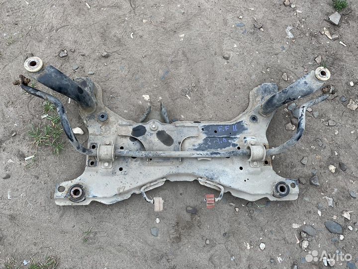 Подрамник Форд Фокус 2