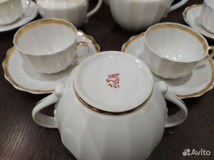 Чайный фарфоровый сервиз