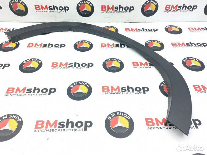 Молдинг на крыло задний левый Bmw X5 E70 N62N 2007