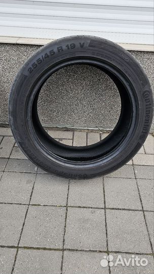 Continental ContiSportContact 5 SUV ContiSeal 255/45 R19 100V