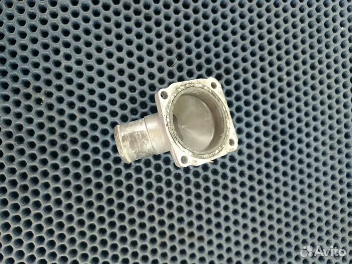 Kawasaki zx12r ZX1200 корпус термостата