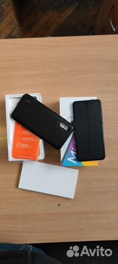 Xiaomi Mi 9 Lite, 6/64 ГБ