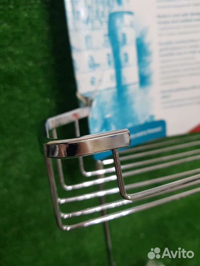 Угловая полка для ванной