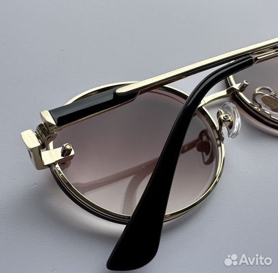 Солнцезащитные очки