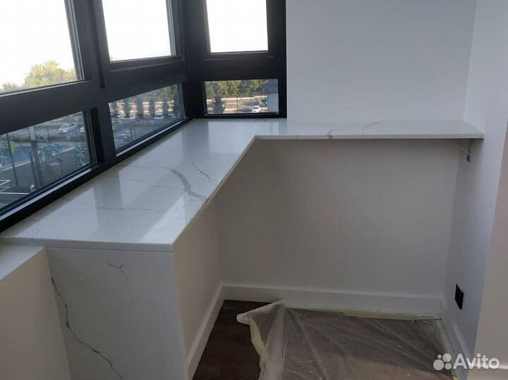 Подоконник из кварца под ключ