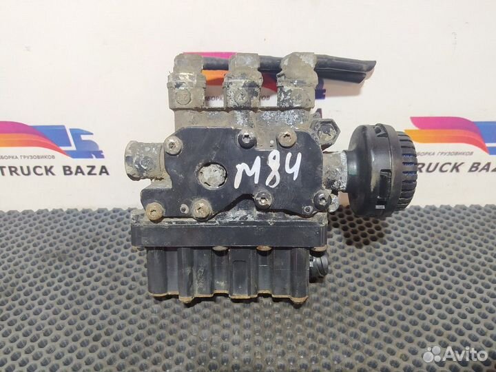 Кран уровня пола главный