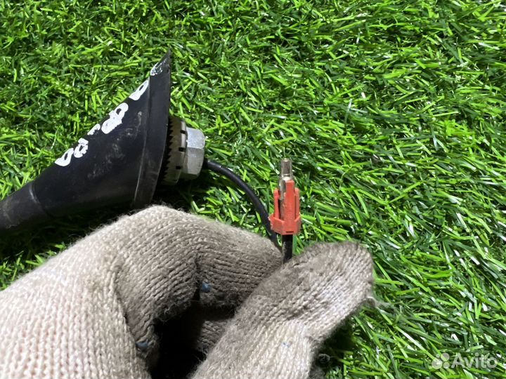 Антенна Opel Zafira B