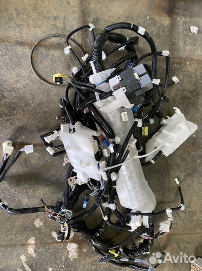 Проводка под торпеду toyota camry xv70