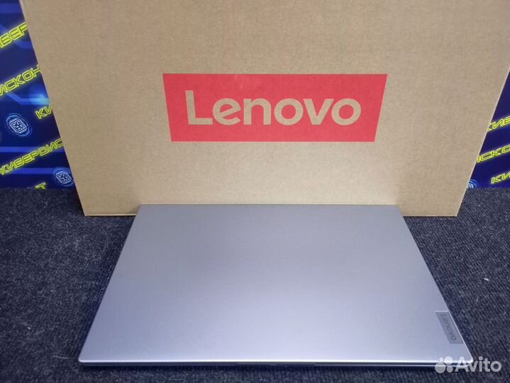 Ноутбук Lenovo V15(R3-7320U,8GB,SD512,Radeon 610M)