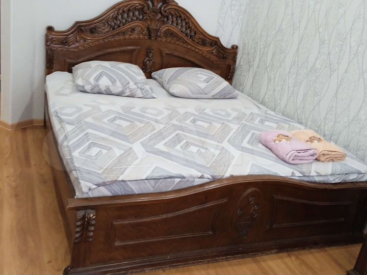 1-к. квартира, 40 м², 1/8 эт.