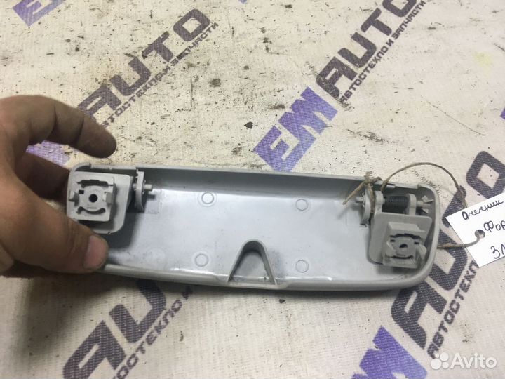 Очечник Форд Фокус 2