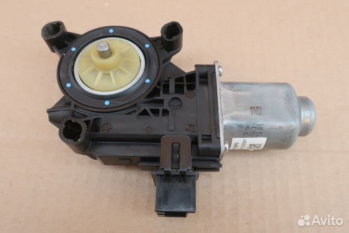 Моторчик стеклоподъёмника задний левый Polo Sedan