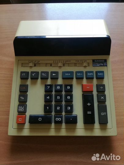Калькулятор Casio FN 20