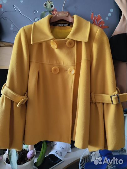 Полупальто женское