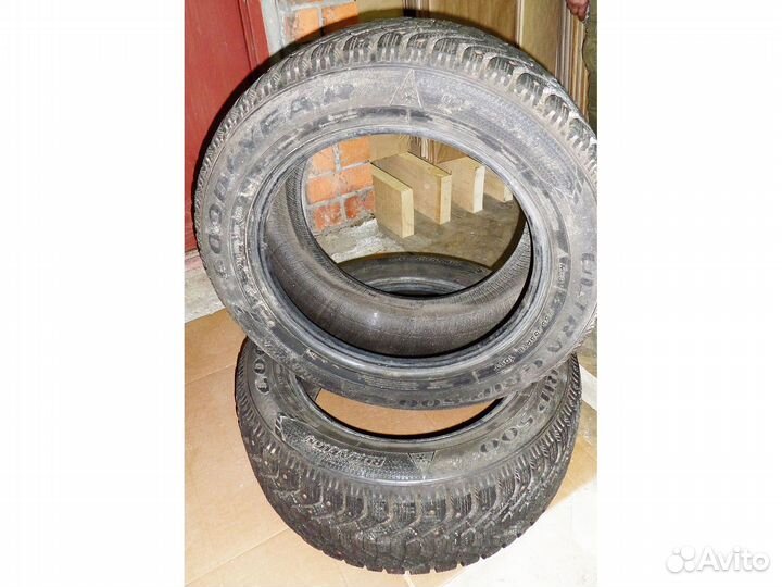 Goodyear UltraGrip 500 255/55 R18 109T