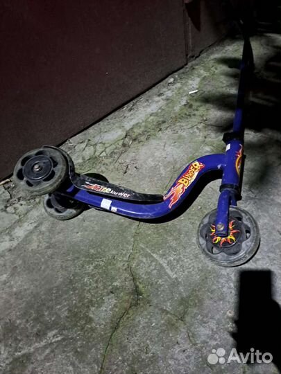 Самокат детский трехколесный бу