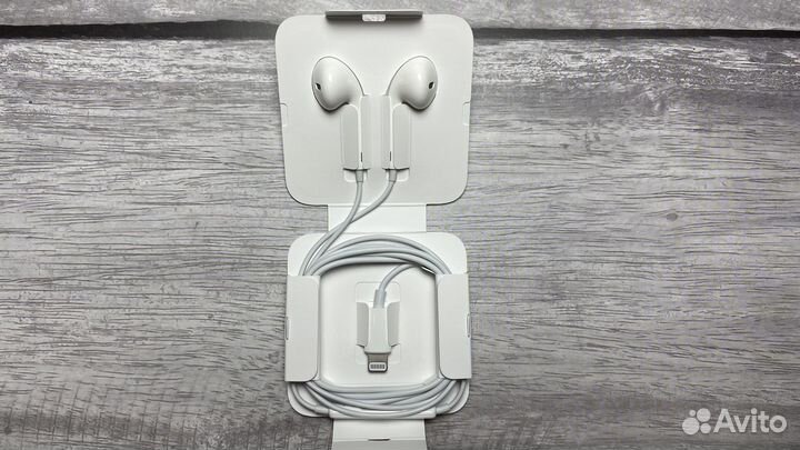 Наушники EarPods Новые