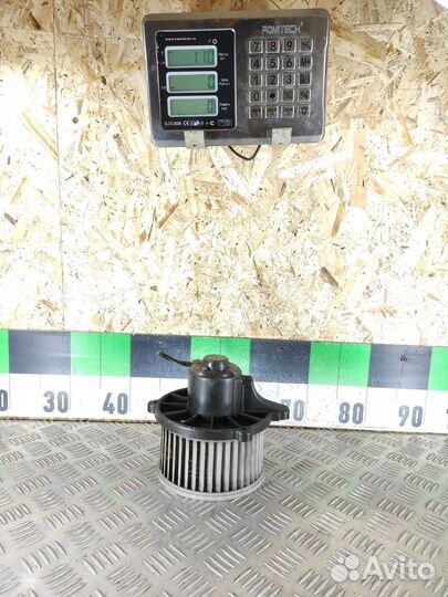 Моторчик отопителя Kia Sportage 1993 2006