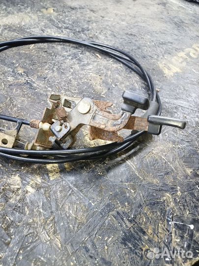 Рычаг открывания бензобака Kia sephia 1 fa