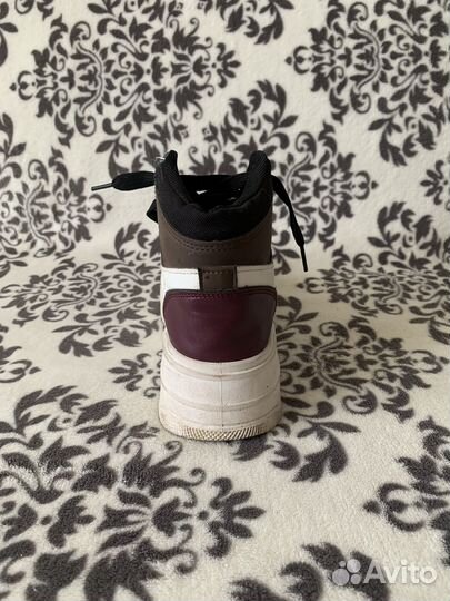 Ботинки/Кроссовки для девочки р.37