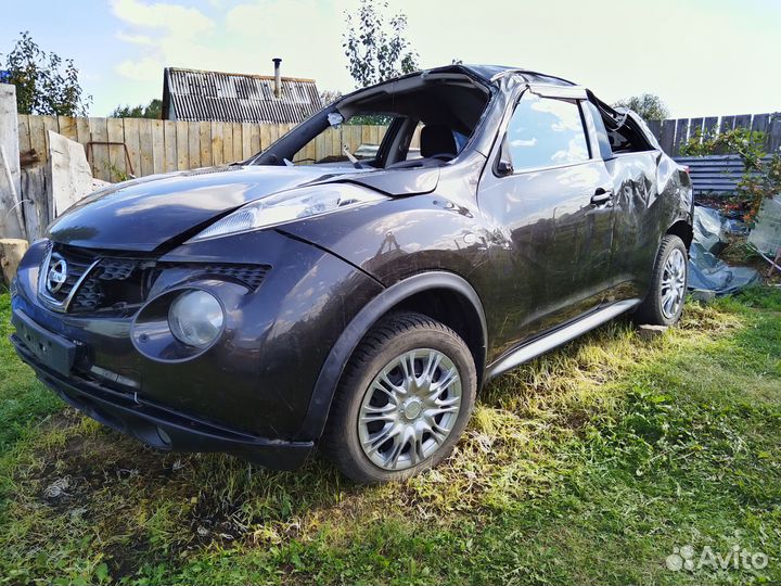 Nissan Juke 1.6 МТ, 2012, битый, 75 324 км
