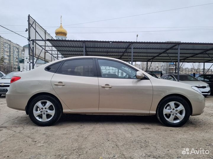 Hyundai Elantra 1.6 AT, 2010, 233 192 км