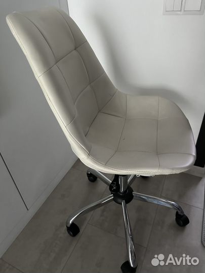 Компьютерное кресло