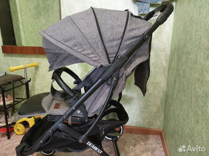 Прогулочная коляска